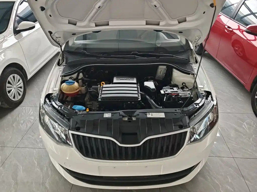 Skoda Fabia — миниатюра 20