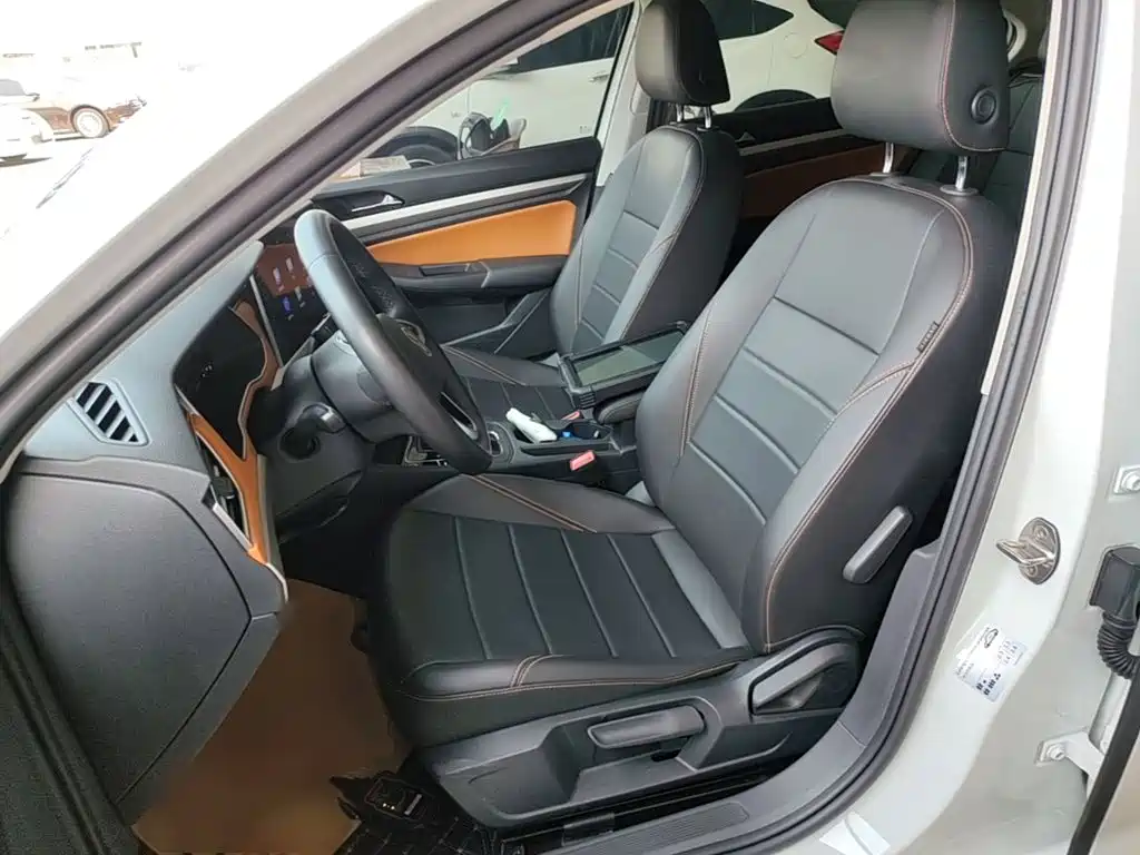 Volkswagen Bora — миниатюра 15