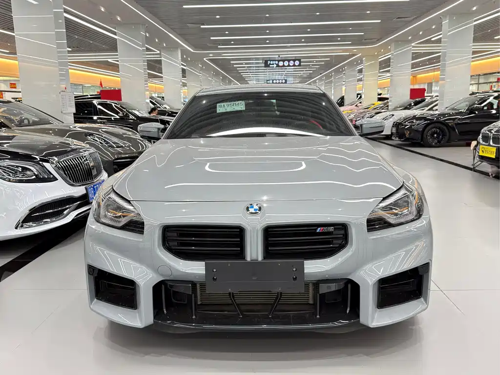 BMW M2