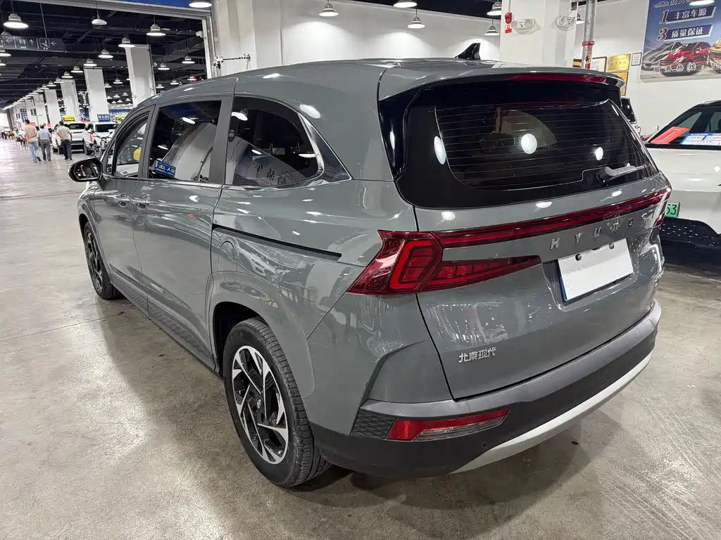 Hyundai Custo — миниатюра 6