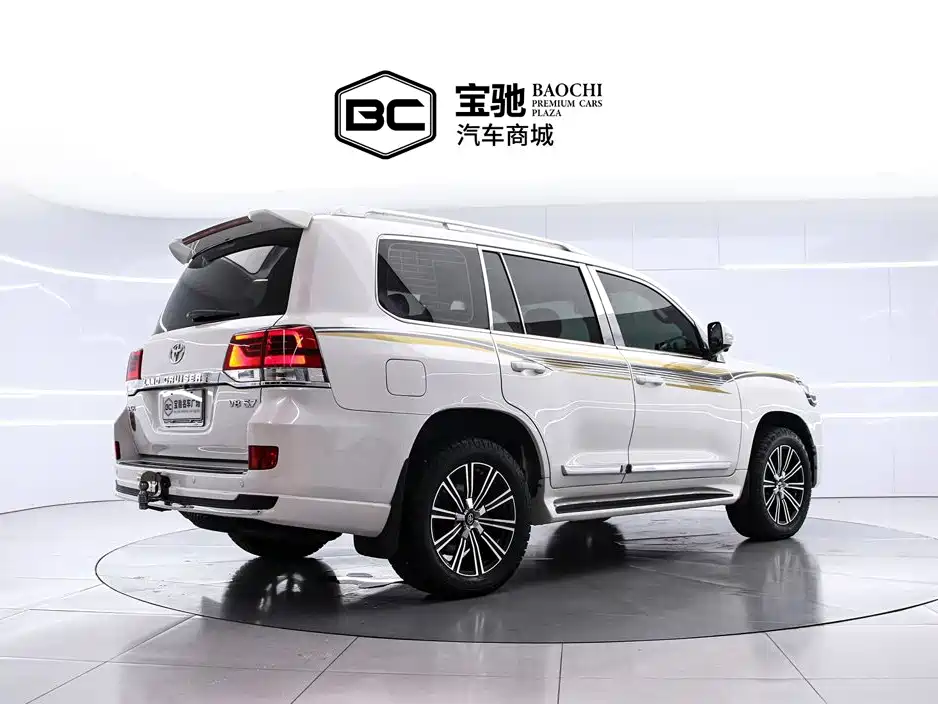 Toyota Land Cruiser — миниатюра 3