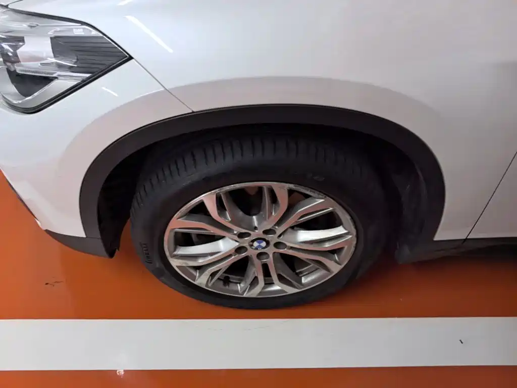 BMW X1 — миниатюра 23