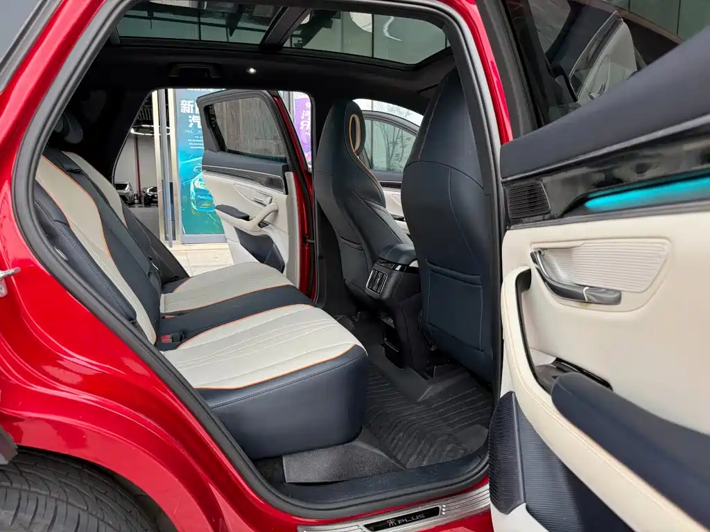 BYD PLUS New Energy — миниатюра 11