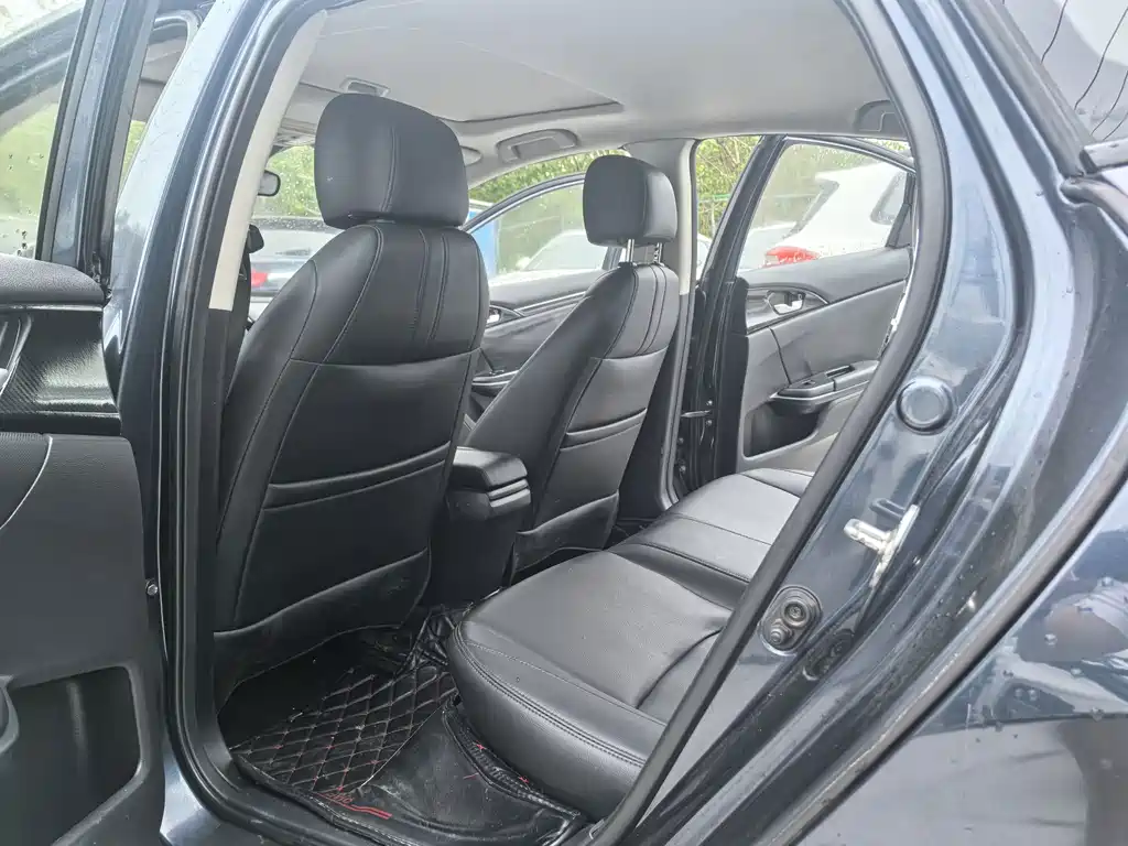 Honda Civic — миниатюра 11