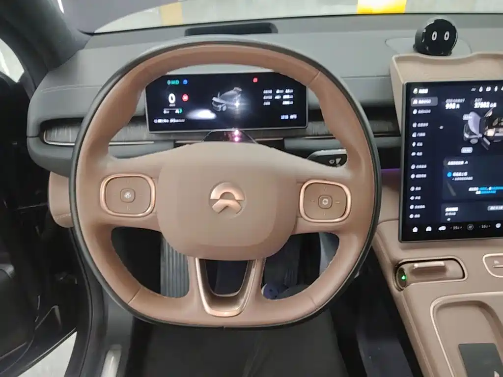 NIO ES6 — миниатюра 11