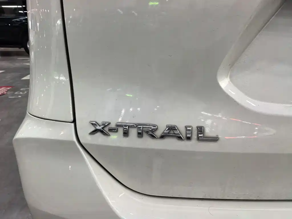 Nissan X-Trail — миниатюра 12
