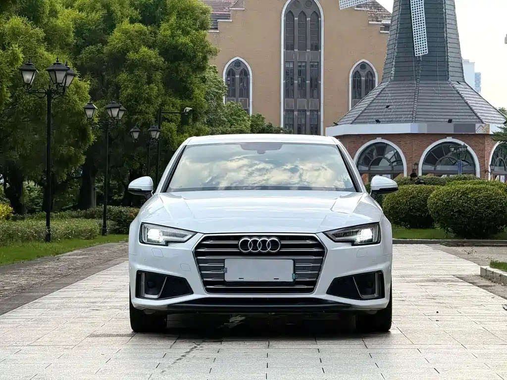 Audi A4L — миниатюра 2