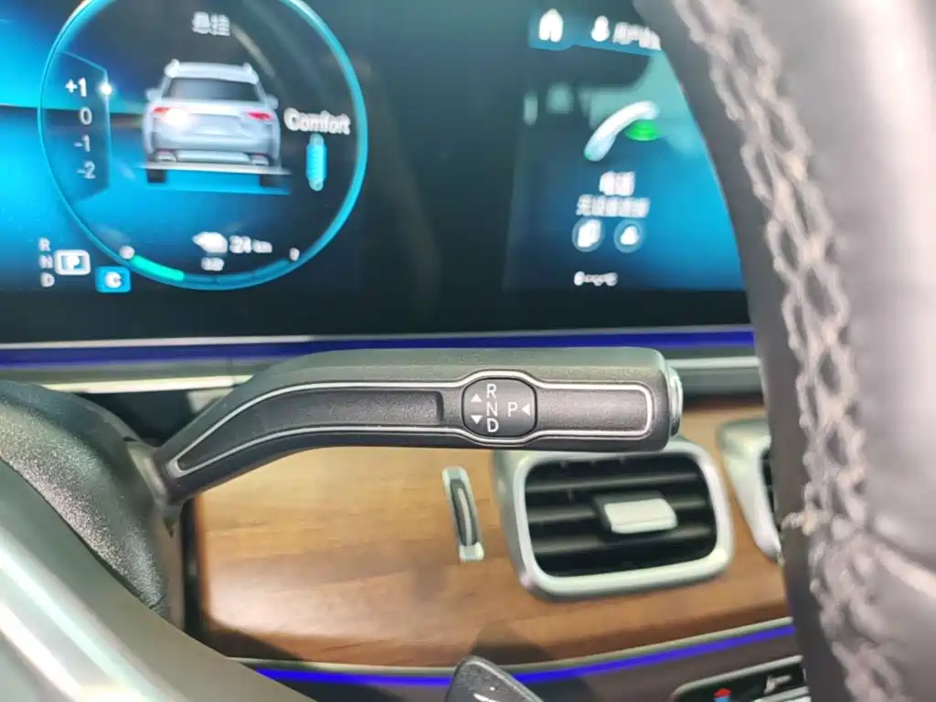 Mercedes-Benz GLE New Energy — миниатюра 19