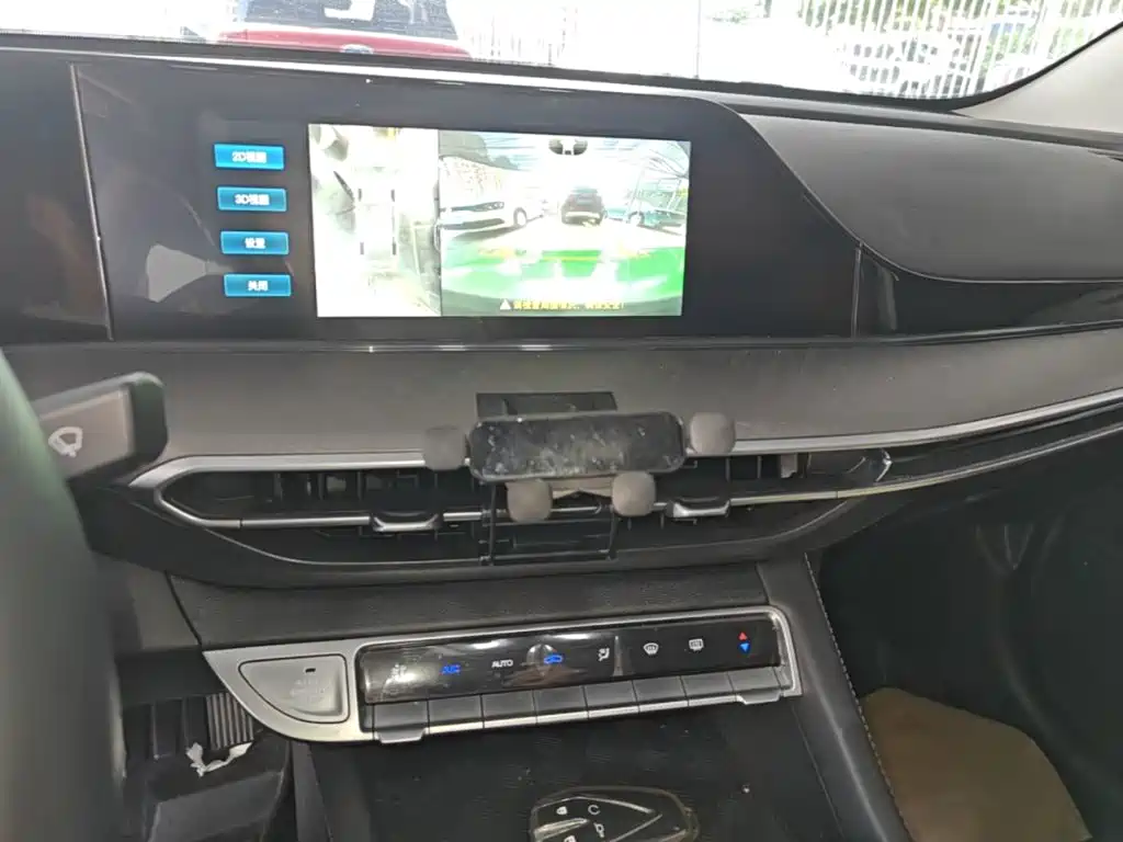 Changan Eado — миниатюра 13