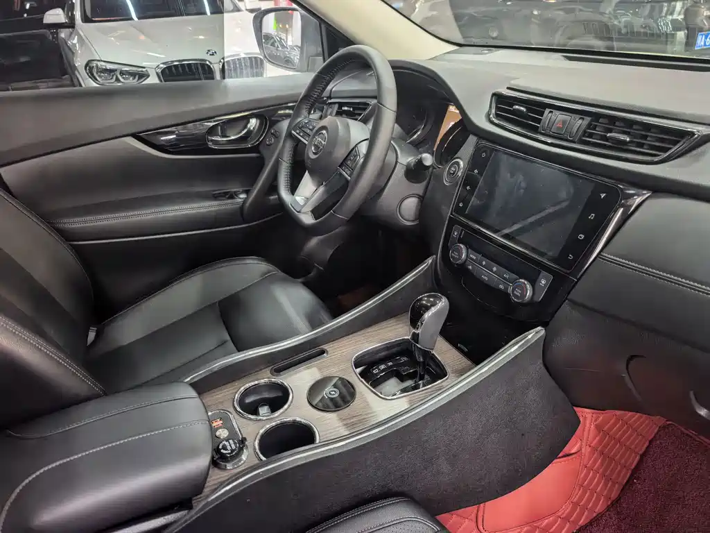 Nissan X-Trail — миниатюра 16