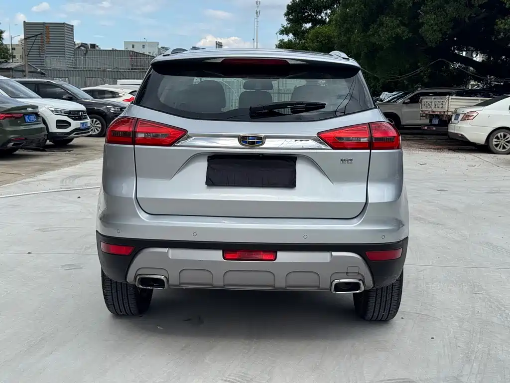 Geely Boyue — миниатюра 6