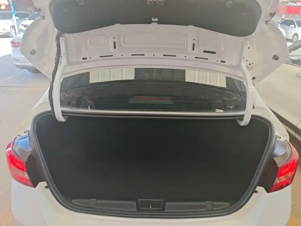 Chery Arrizo 5 — миниатюра 19