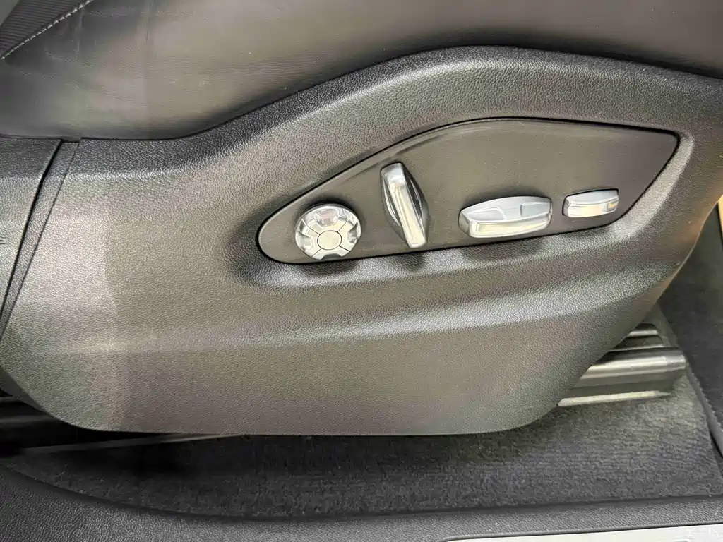 PORSCHE CAYENNE NEW ENERGY