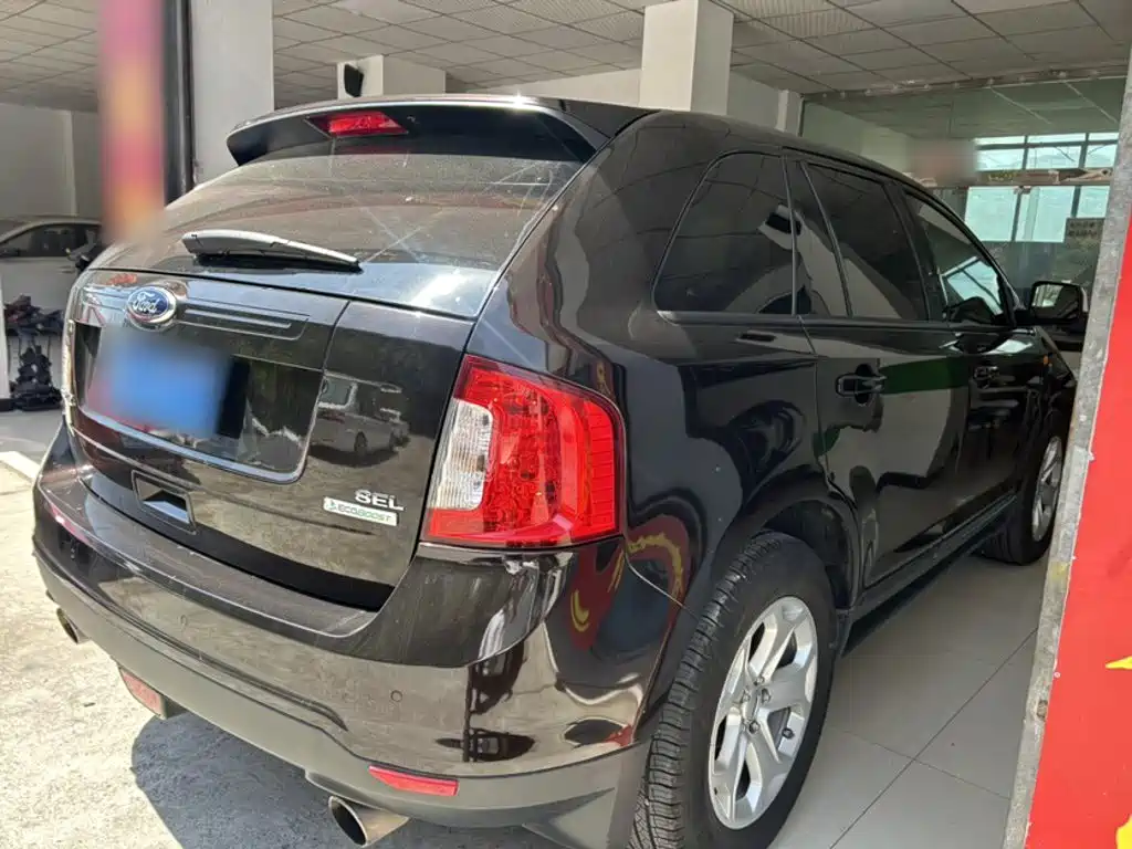 Ford Edge (Import) — миниатюра 11