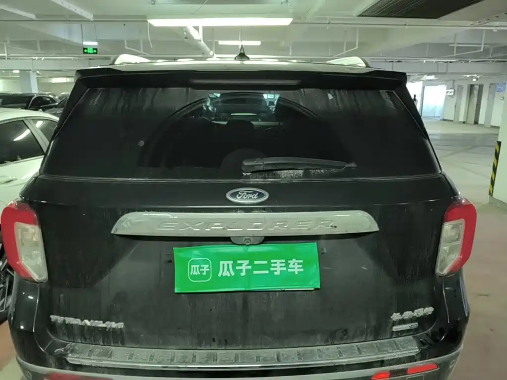 Ford Explorer — миниатюра 6