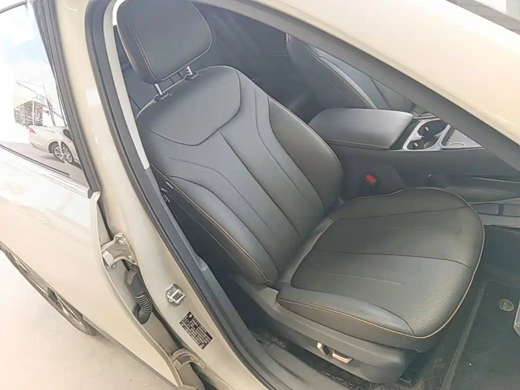 Baojun Yunhai — миниатюра 25