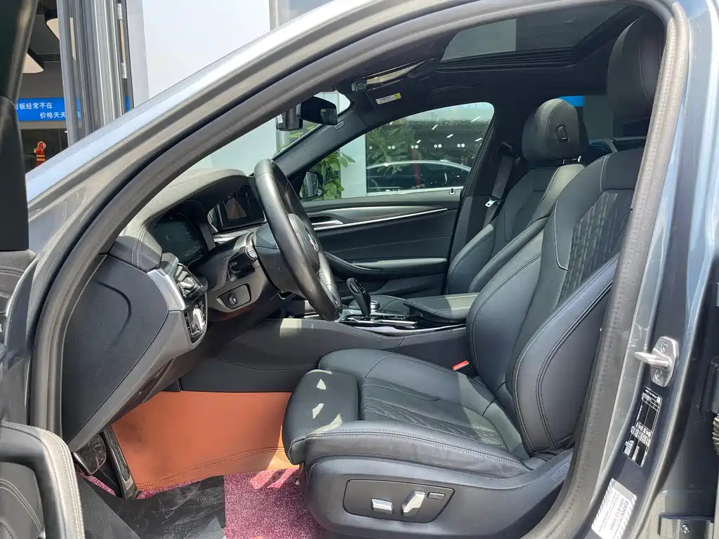 BMW 5 Series 5 2021 525i M Sport