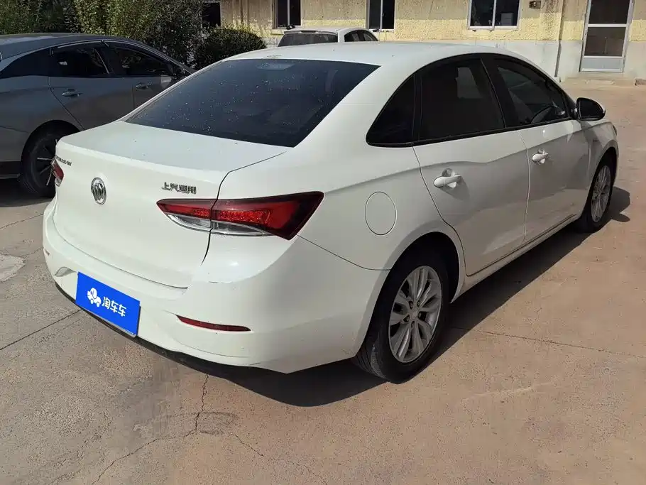 Buick Excelle — миниатюра 3