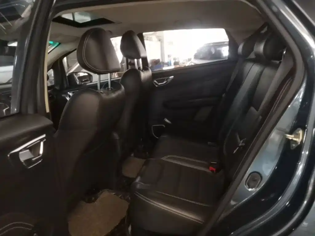 Geely Vision X3 — миниатюра 17