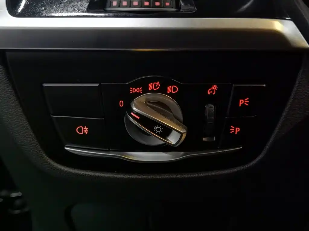 BMW X3 — миниатюра 21