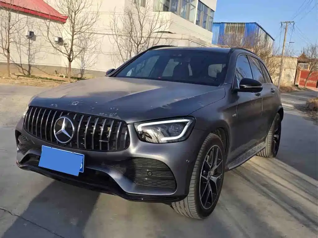 MERCEDES-BENZ GLC AMG