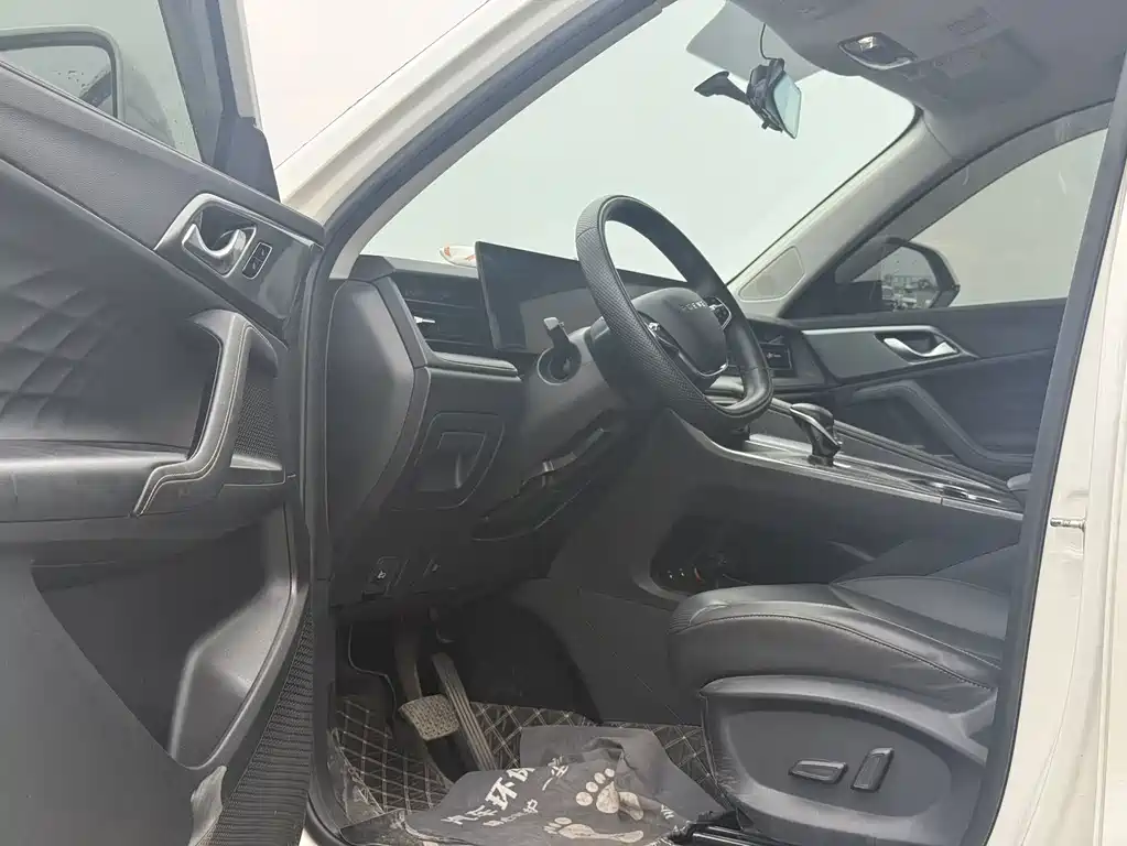 Roewe D5X DMH — миниатюра 17
