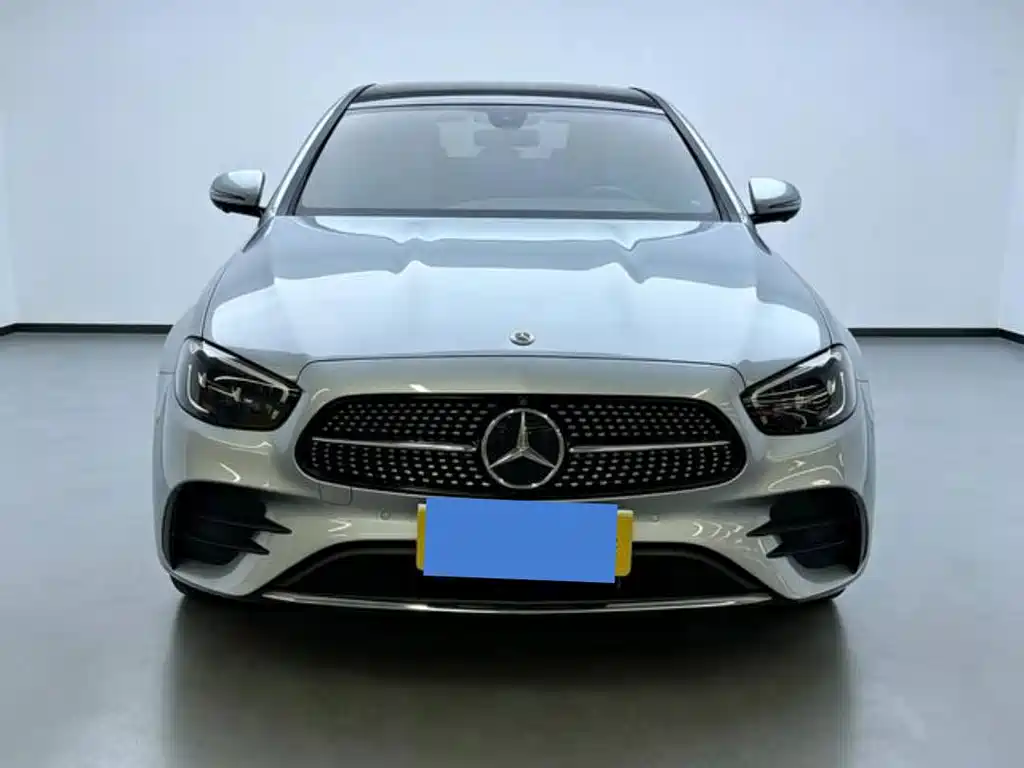Mercedes-Benz E-Class 2023 — фото 2