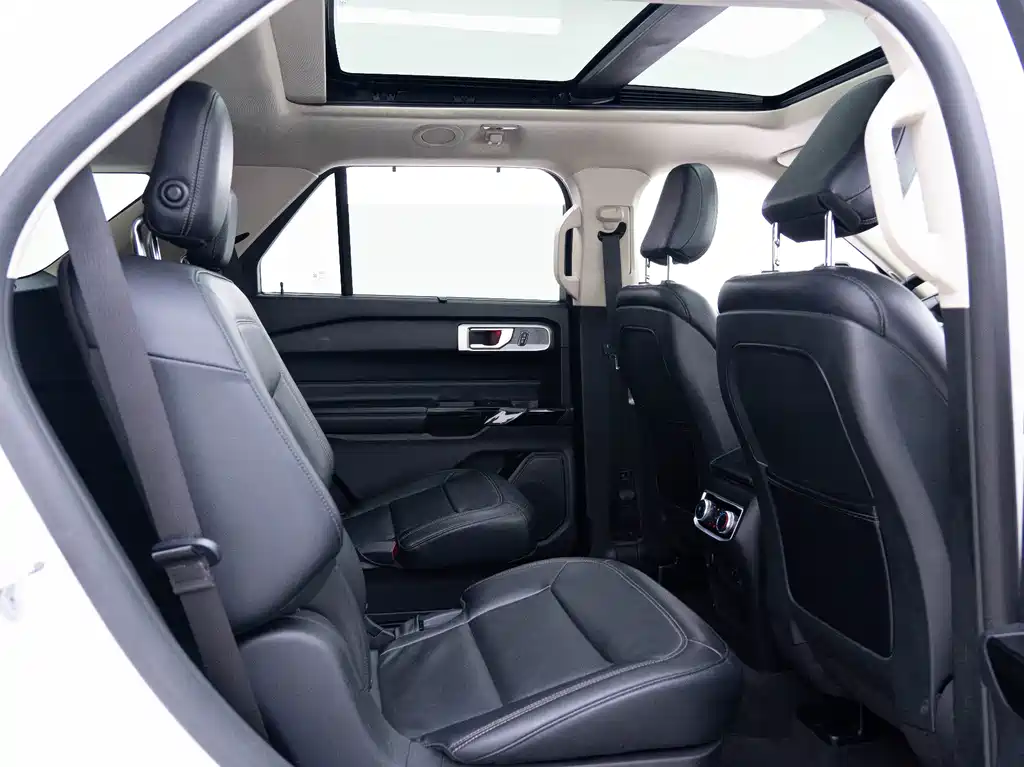 Ford Explorer — миниатюра 25