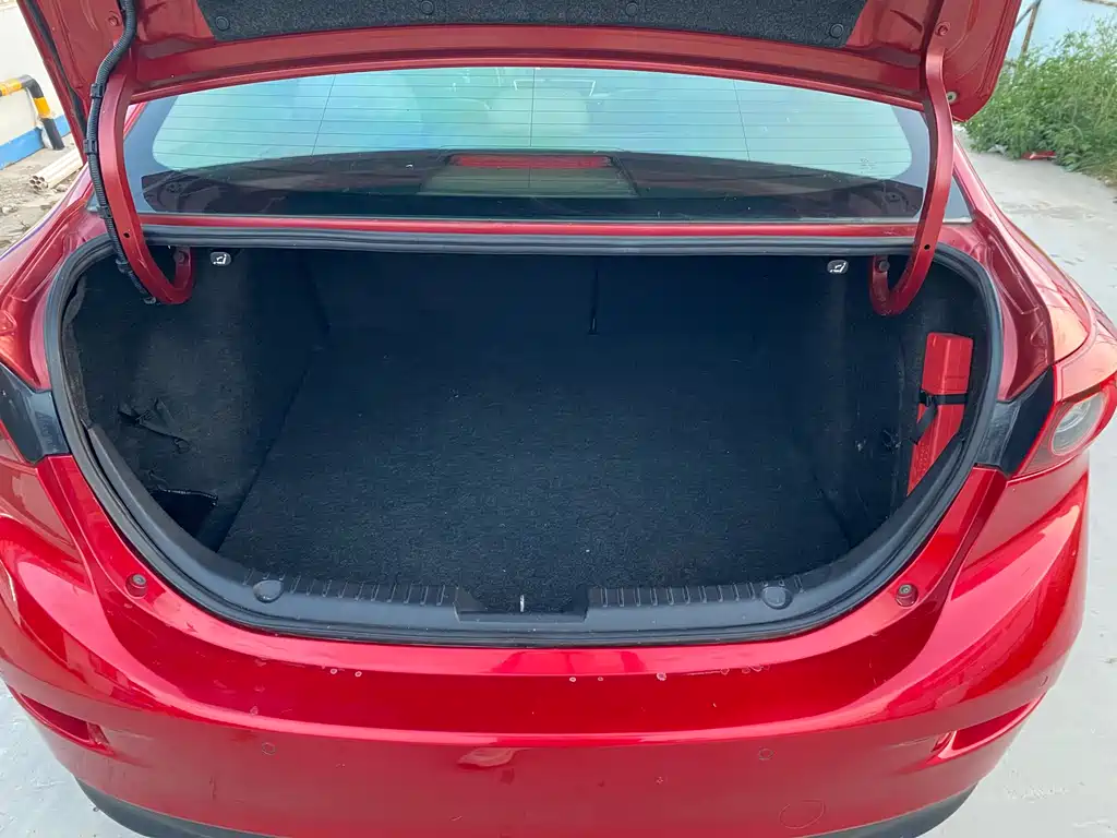 Mazda 3 Axela — миниатюра 8