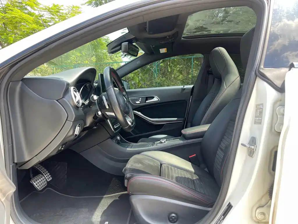 Mercedes-Benz CLA (Import) — миниатюра 5