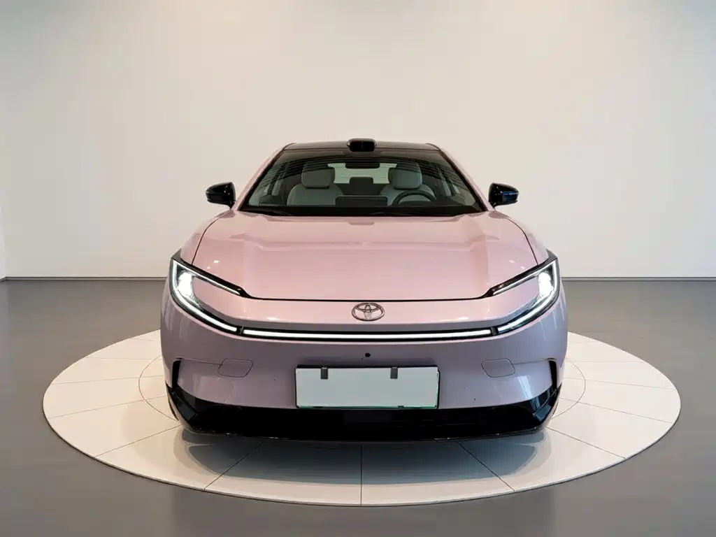 Toyota bZ5 2025 550 PRO