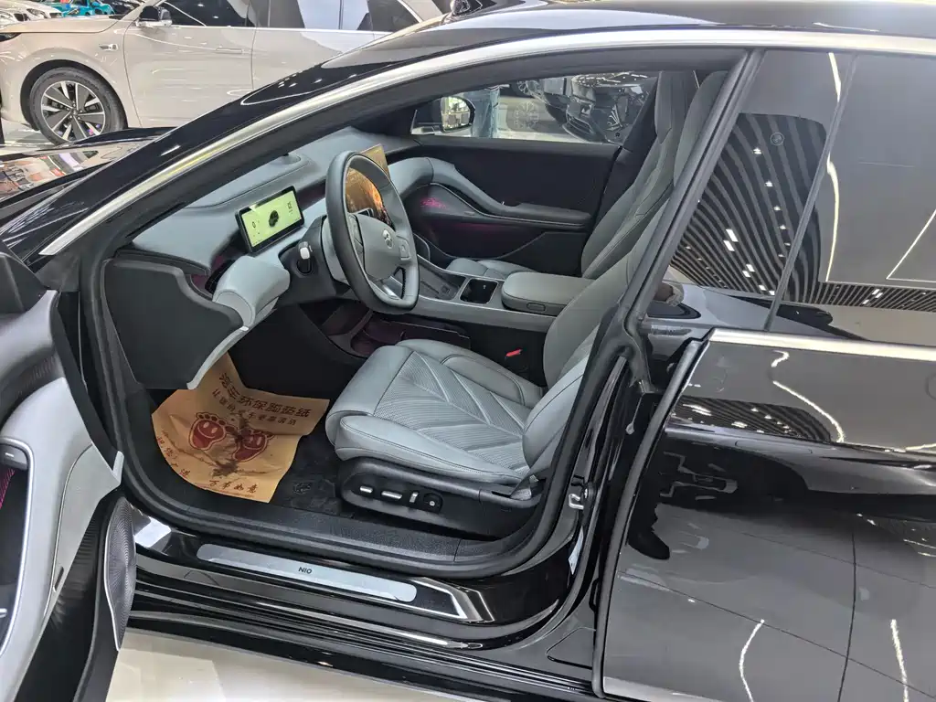 NIO ET5T 2025 75kWh Touring