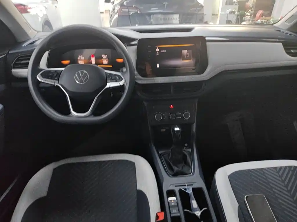 Volkswagen Tharu — миниатюра 10