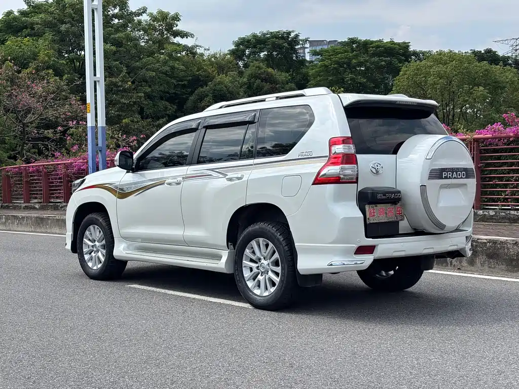 Toyota Prado (Import) — миниатюра 18
