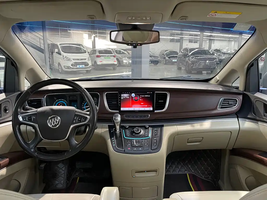 Buick GL8 2014 2.4L LT Luxury Executive