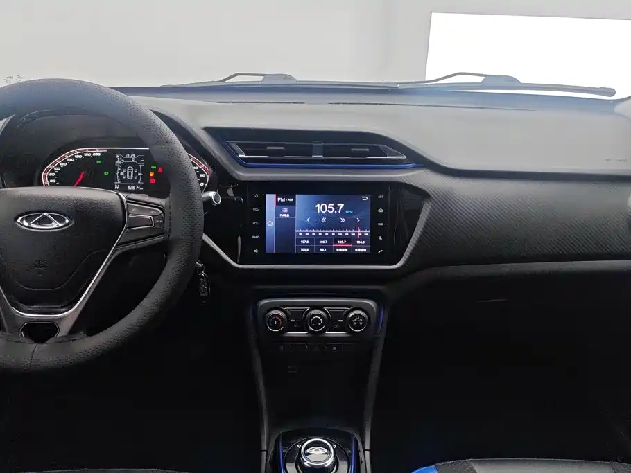 Chery New Energy Tiggo 3xe — миниатюра 12
