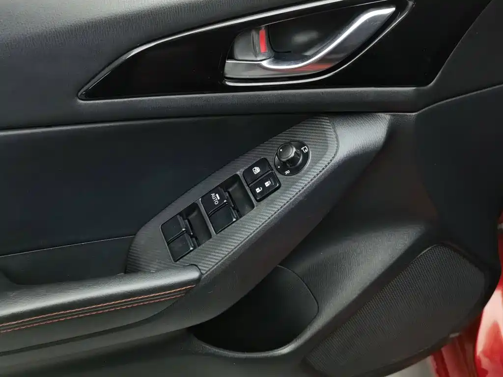 Mazda 3 Axela — миниатюра 9