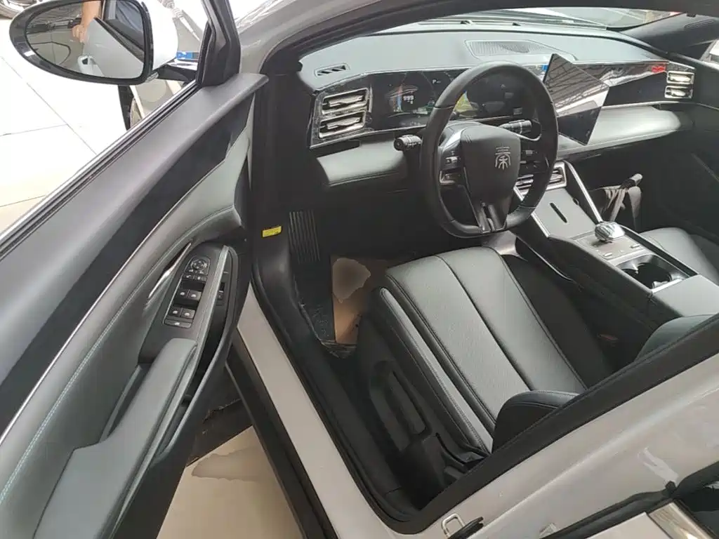 BYD Qin L — миниатюра 16