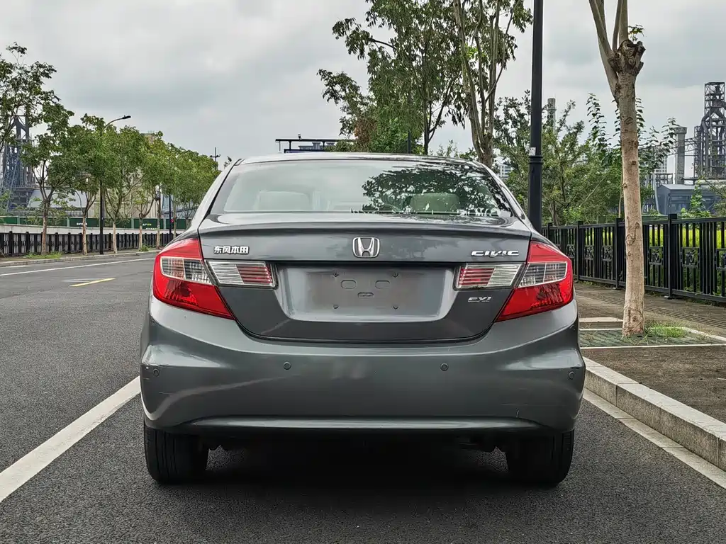 Honda Civic — миниатюра 7