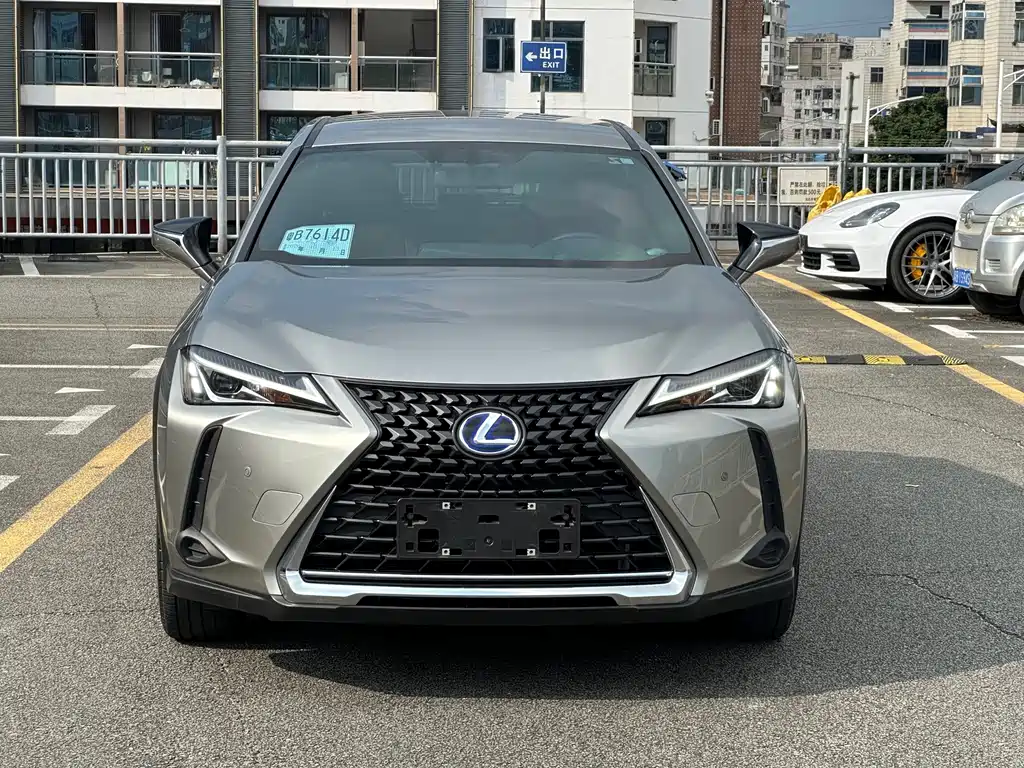Lexus UX — миниатюра 2