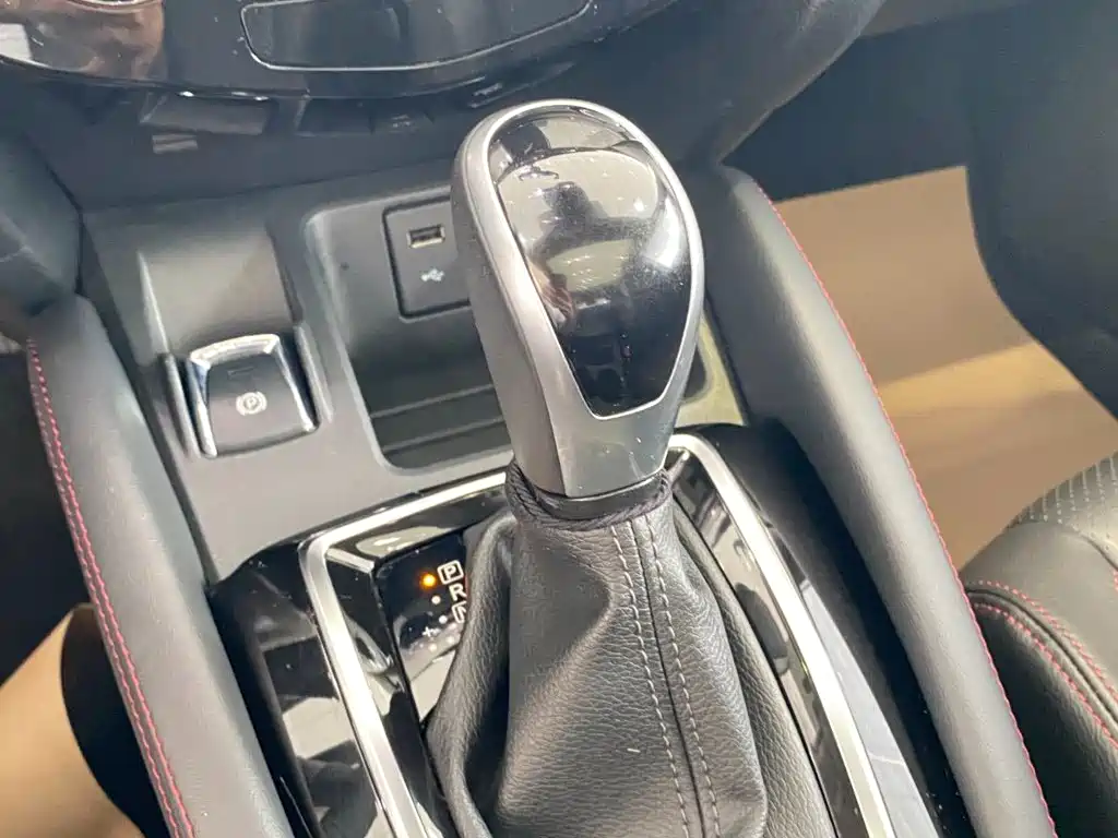 Nissan Qashqai — миниатюра 6