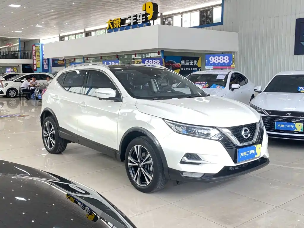 Nissan Qashqai — миниатюра 3