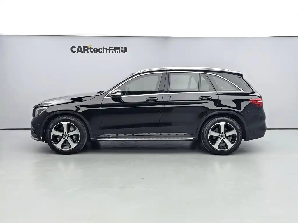 Mercedes-Benz GLC 2018 GLC 260 4MATIC Luxury