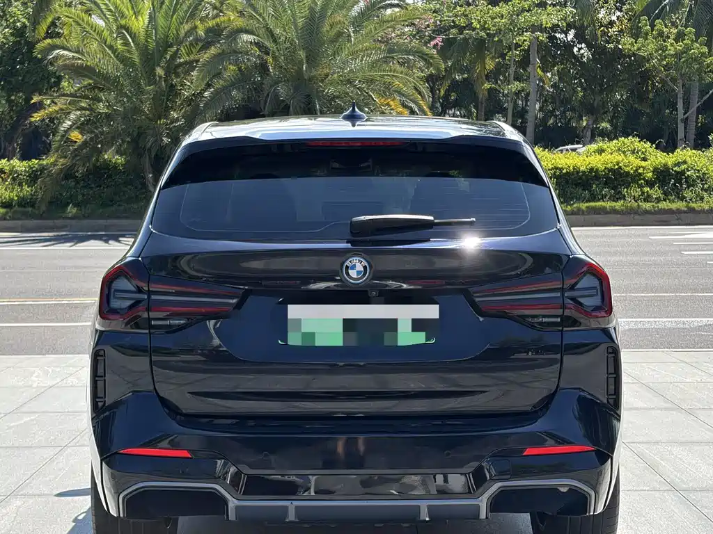 BMW iX3 — фотографии объявления, Фото 10
