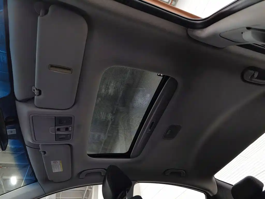 Hyundai Elantra Langdong — миниатюра 14