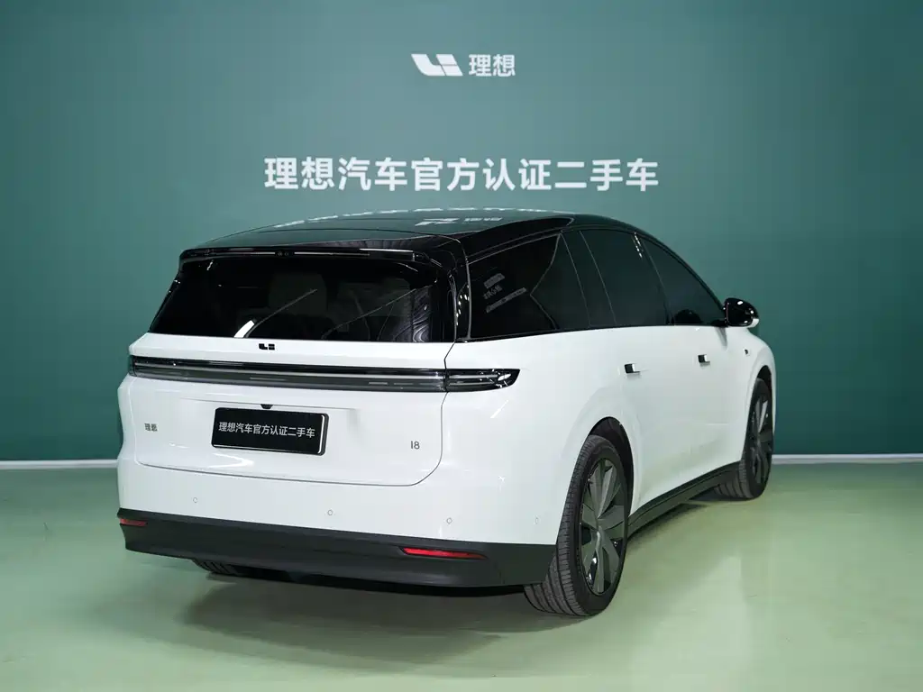 Li Auto i8 2025 Standard