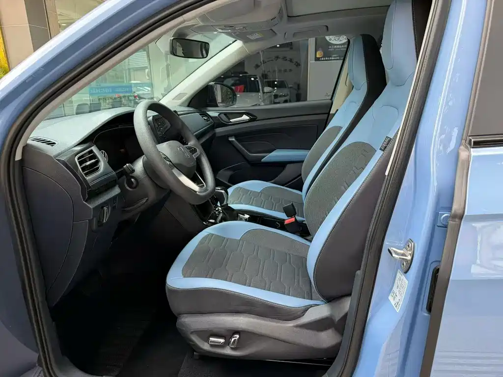 Volkswagen Tharu — миниатюра 4