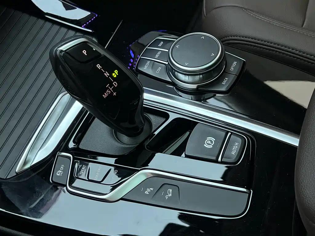 BMW X3 — миниатюра 12