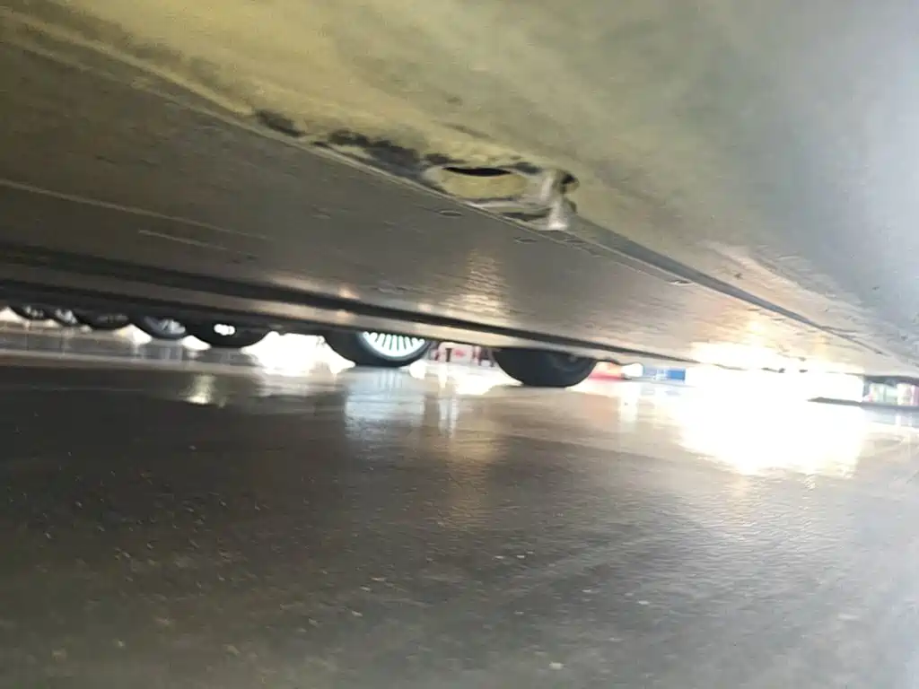 Tesla Model 3 — миниатюра 4