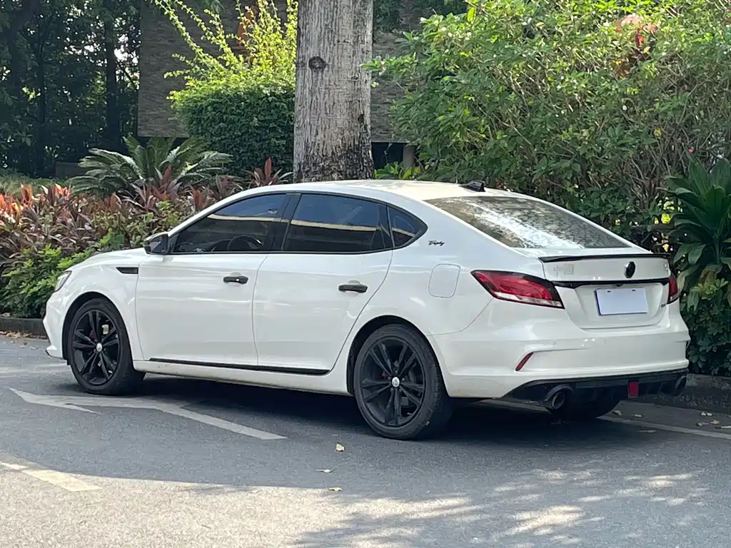 MG MG6 — миниатюра 9